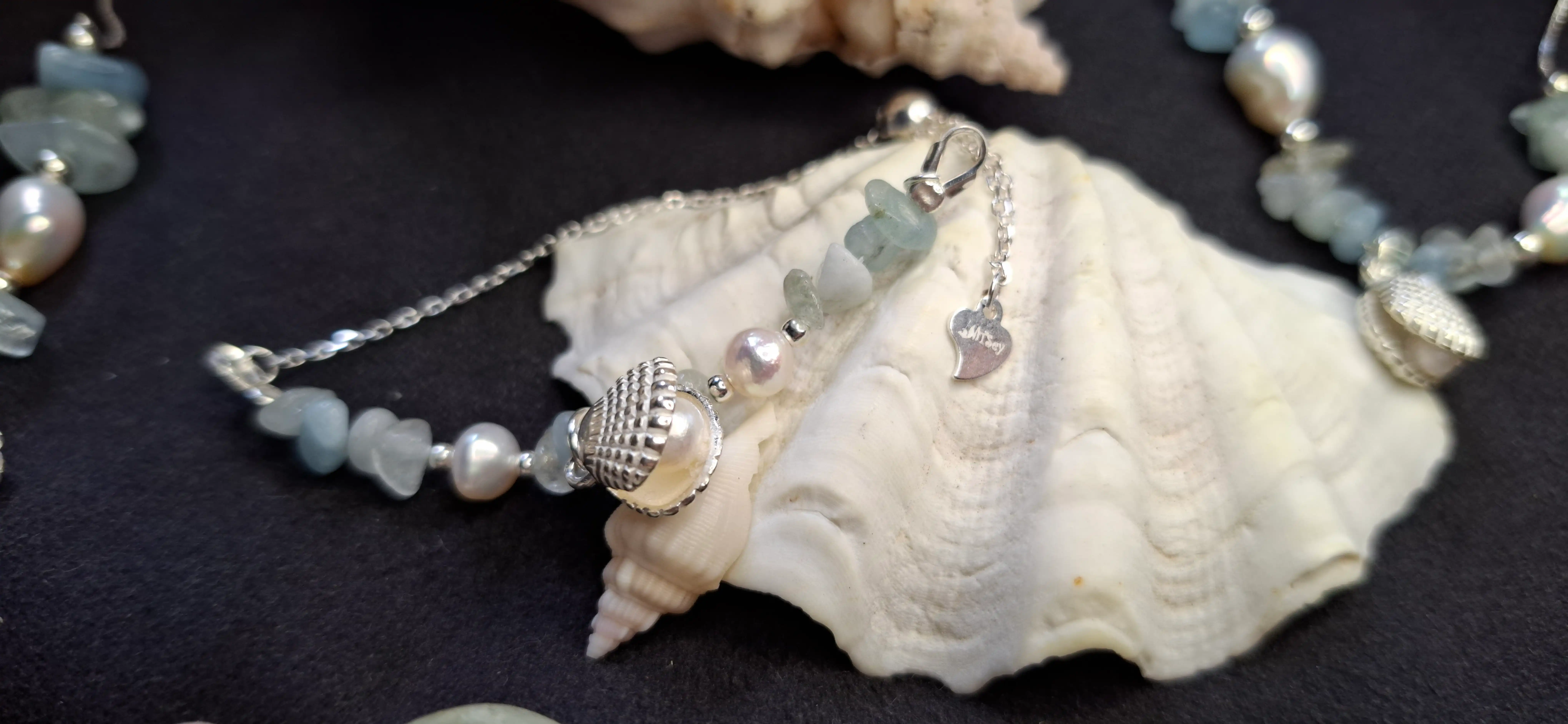 Ocean's Guardian: Aquamarine & Pearl-enclosed Silver Clam (shell) Bracelet | S925 Silver